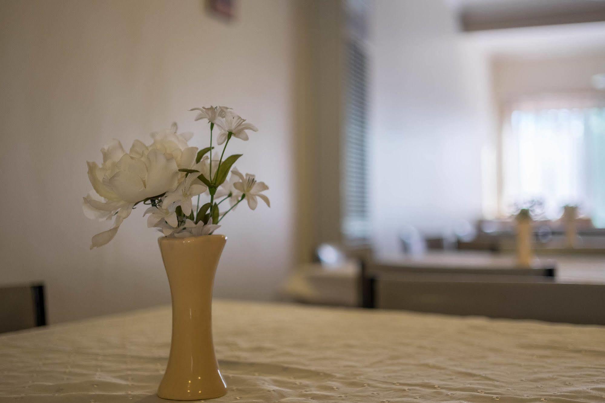 Stawell'S London Motor Inn Εξωτερικό φωτογραφία